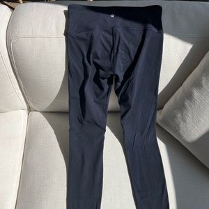 Lululemon Low-rise Navy Blue pants (size 4)